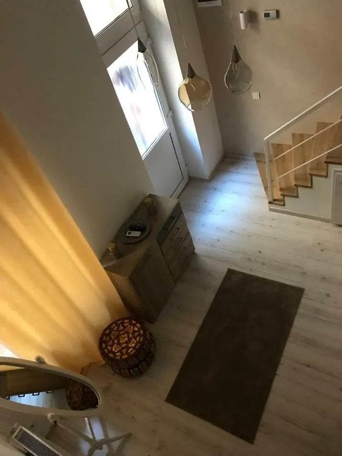 3 Comfortable And Cosy Apartments In Heart Of Budapest Near Basilica 0*,  Węgry